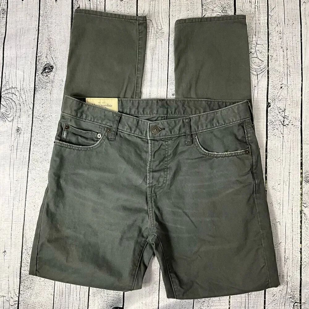 ABERCROMBIE & FITCH Button Fly Jeans